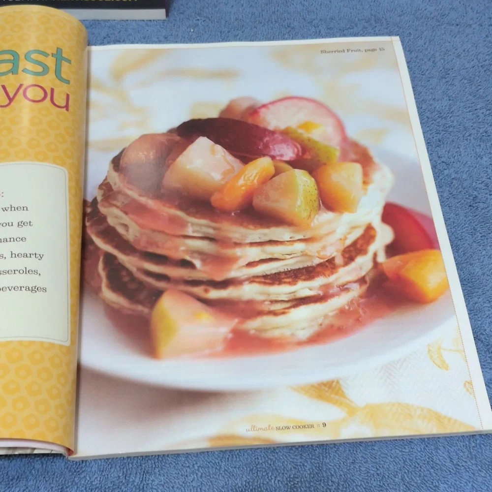 Better Homes & Gardens Lot of 2 Magazines; Gluten Free & Ultimate Slow Cooker